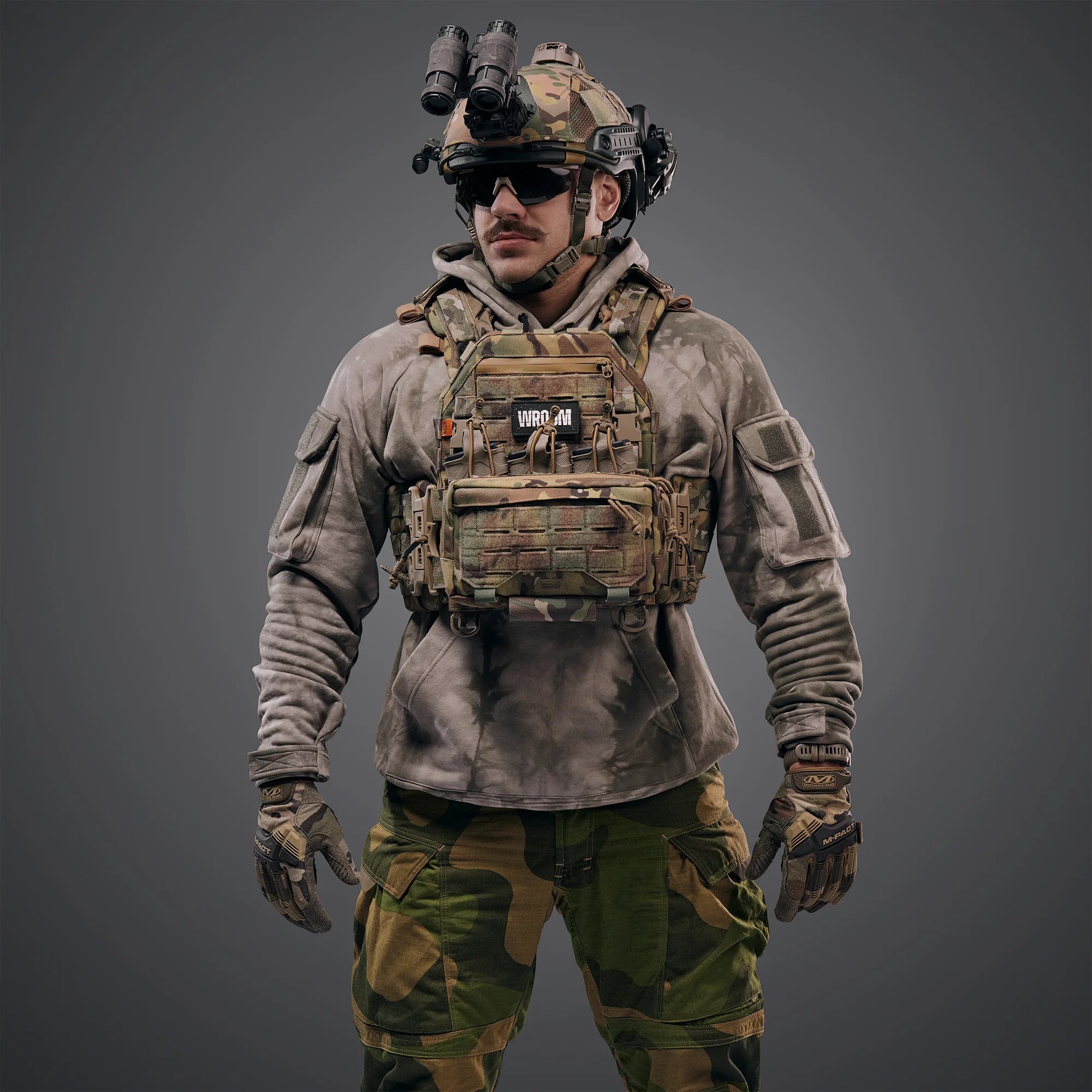Ghost Performance V1 Plate Carrier with Quick Release System, MOLLE System & Placard, Color Multicam