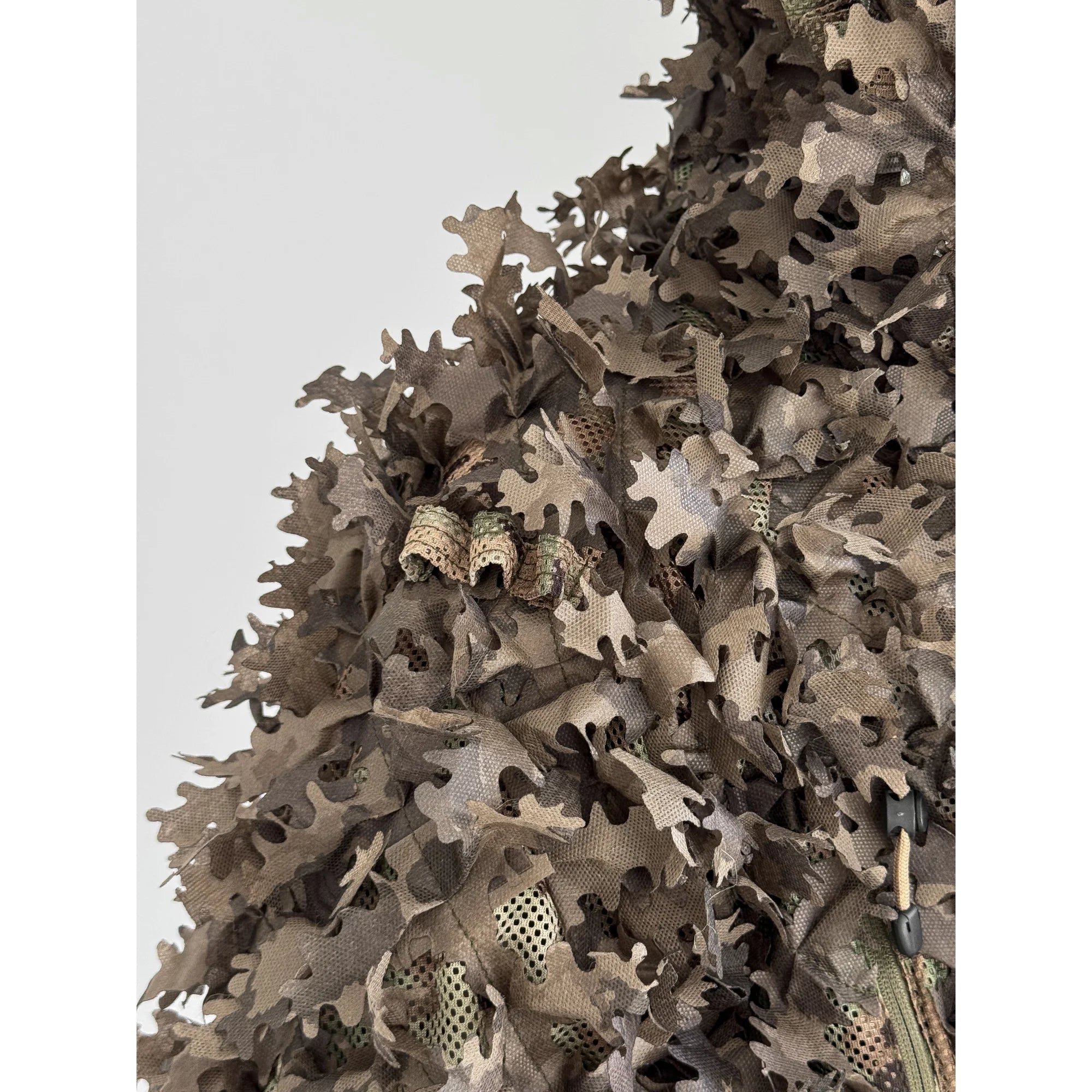 Ghillie V8 PRO — brązowy kombinezon kamuflażowy („Rotten Leaves”)