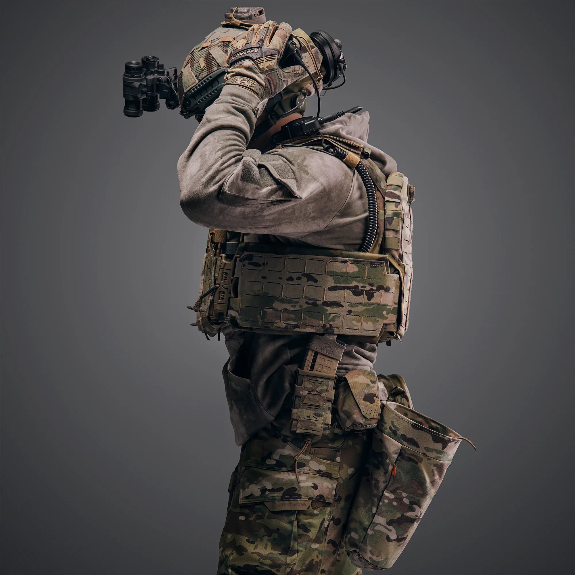 GHOST GEN5 Plate Carrier avec Placard AK/AR, Couleur Multicam USA