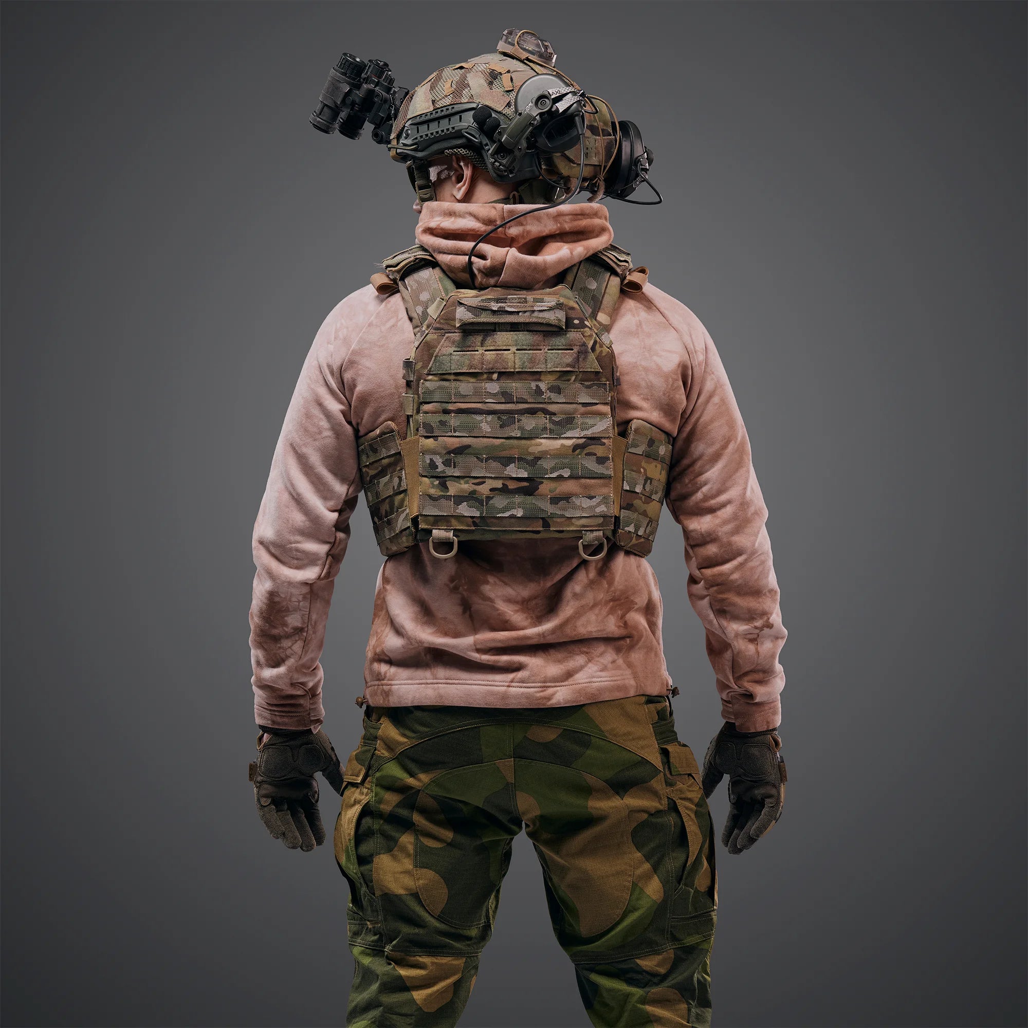 Ghost Gen4 V1 Plate Carrier with Quick Release System, MOLLE System & 3 Pouches, Color Multicam