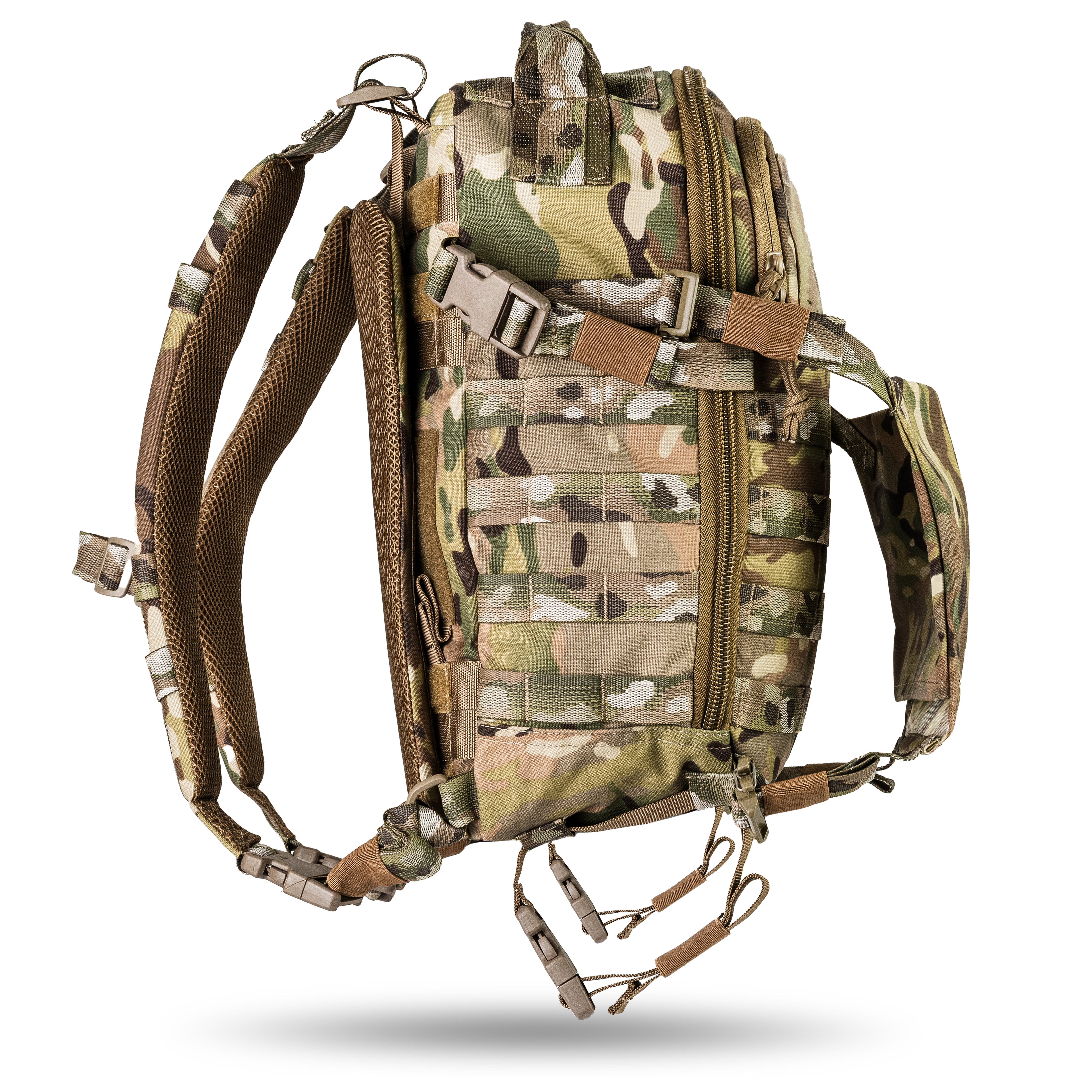Plecak taktyczny RANGER 20L z mocowaniem na hełm. Kolor Multicam
